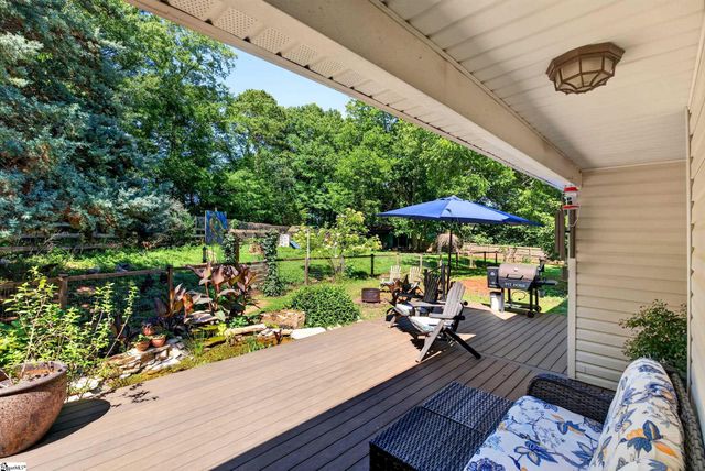 15 Jude Court, Greer, SC 29651