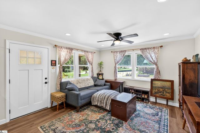 15 Jude Court, Greer, SC 29651