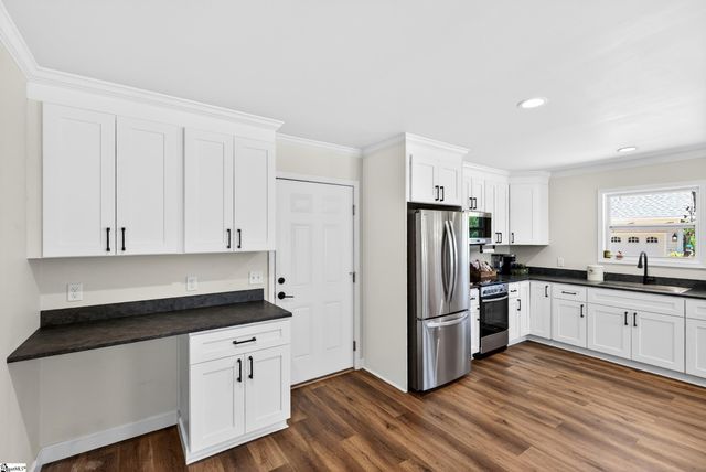 15 Jude Court, Greer, SC 29651
