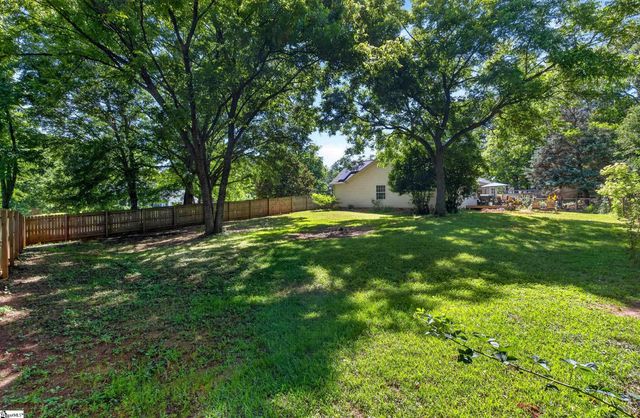 15 Jude Court, Greer, SC 29651