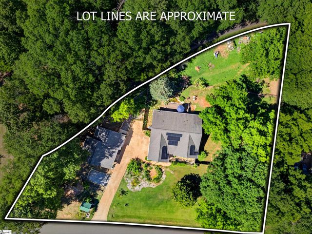 15 Jude Court, Greer, SC 29651