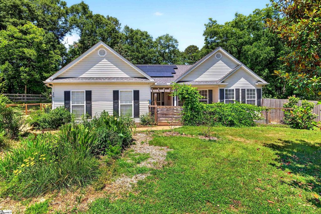 15 Jude Court, Greer, SC 29651