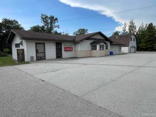 9787 County 513 T Road, Rapid River, MI 49878