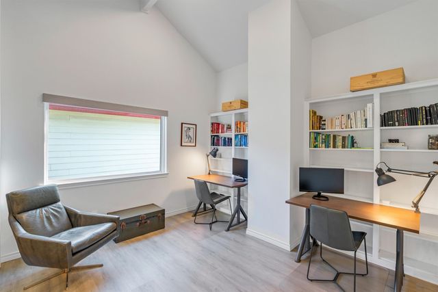 3288 Lakenheath Place, Dallas, TX 75204