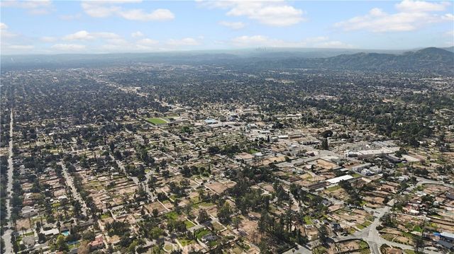 2560 Maiden, Altadena, CA 91001