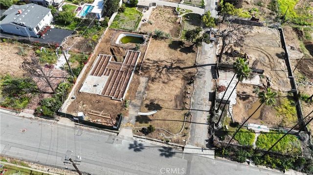2560 Maiden, Altadena, CA 91001