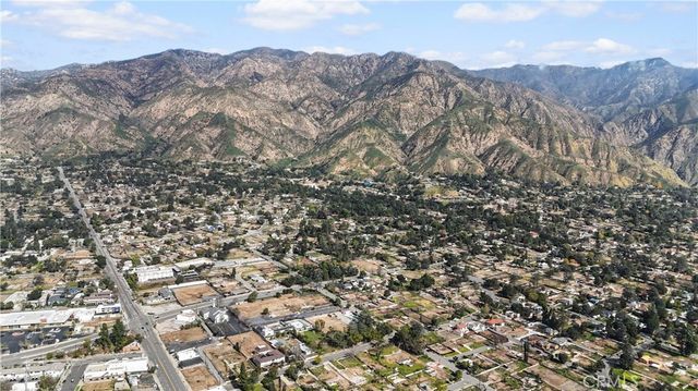 2560 Maiden, Altadena, CA 91001