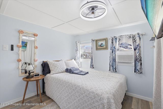 5527 Darlene Street, Weeki Wachee, FL 34607