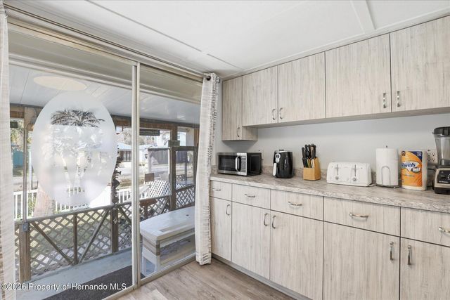 5527 Darlene Street, Weeki Wachee, FL 34607