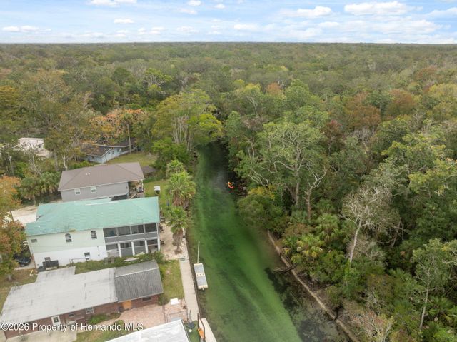 5527 Darlene Street, Weeki Wachee, FL 34607