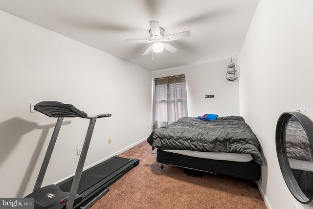 4 W ORANGE CT, Baltimore, MD 21234