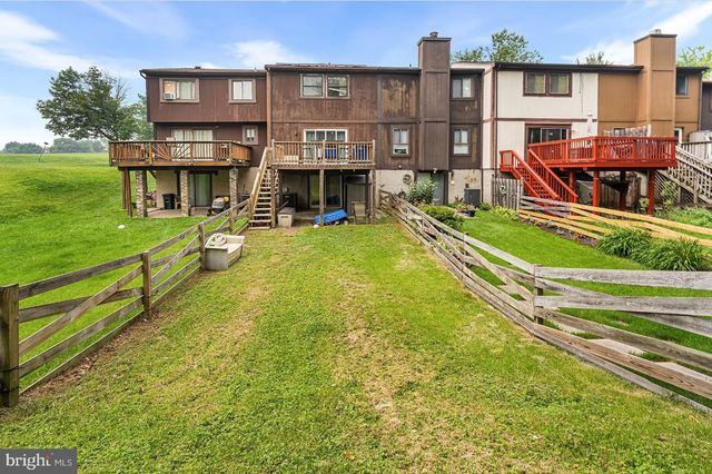 4 W ORANGE CT, Baltimore, MD 21234