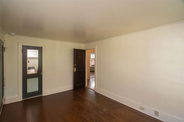 38 Plattekill Avenue, New Paltz, NY 12561