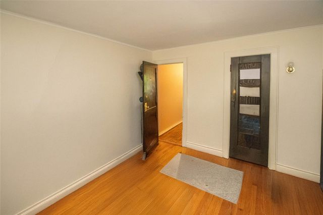 38 Plattekill Avenue, New Paltz, NY 12561