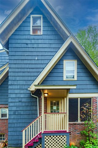 38 Plattekill Avenue, New Paltz, NY 12561