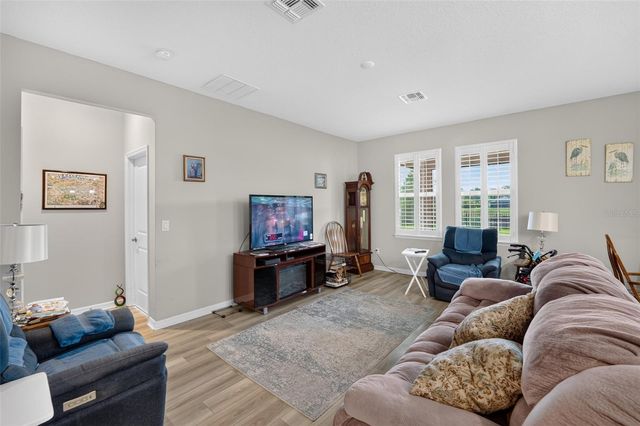 184 DAYLILY BOULEVARD, Nokomis, FL 34275