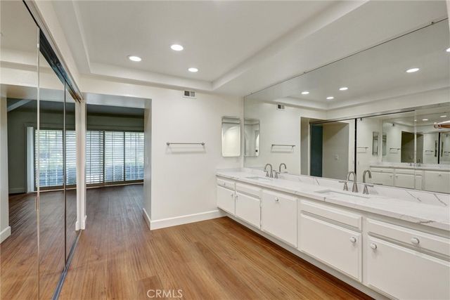 16 Sycamore Creek, Irvine, CA 92603