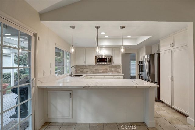 16 Sycamore Creek, Irvine, CA 92603