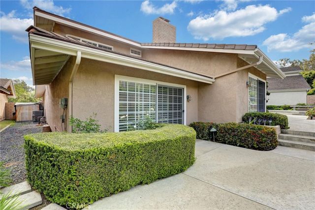 16 Sycamore Creek, Irvine, CA 92603
