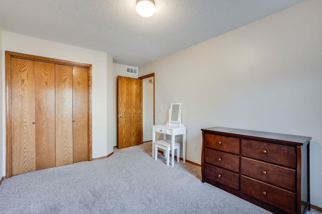 1733 N MCRAE CT., Goddard, KS 67052