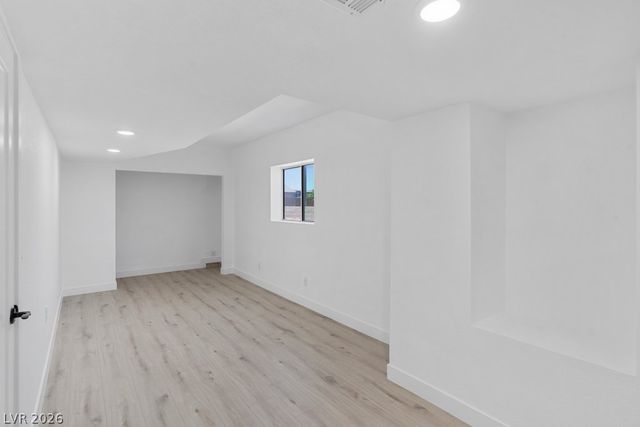 1494 East Camero Avenue, Las Vegas, NV 89123