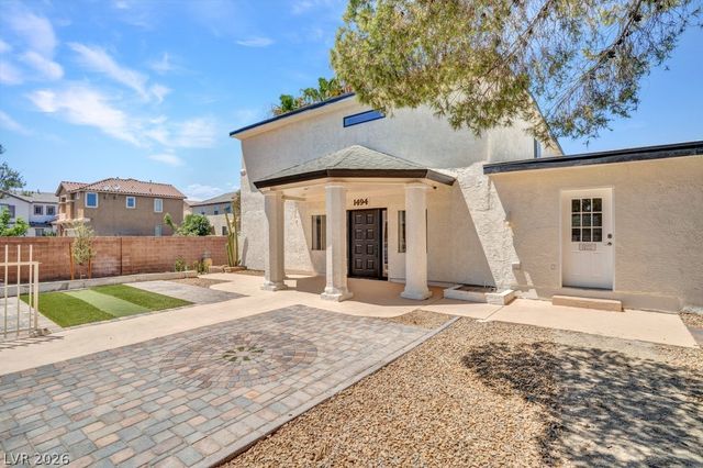 1494 East Camero Avenue, Las Vegas, NV 89123