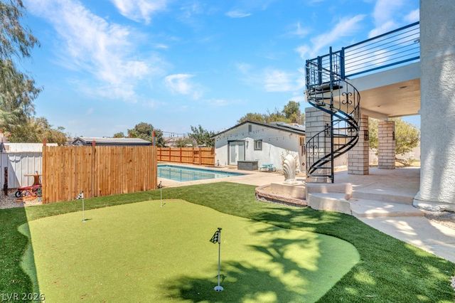1494 East Camero Avenue, Las Vegas, NV 89123