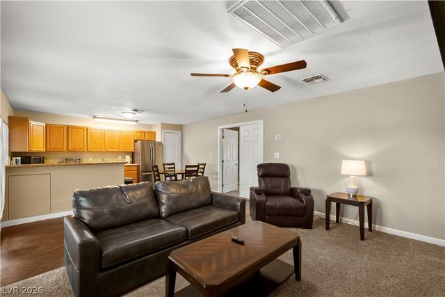 1494 East Camero Avenue, Las Vegas, NV 89123
