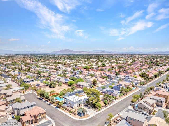 1494 East Camero Avenue, Las Vegas, NV 89123