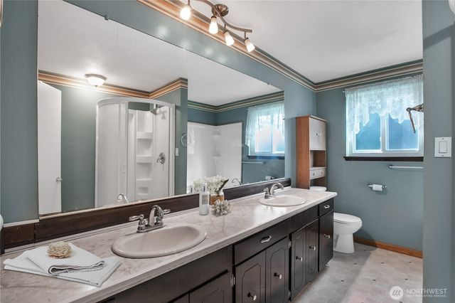 6934 43rd Loop SE, Lacey, WA 98503