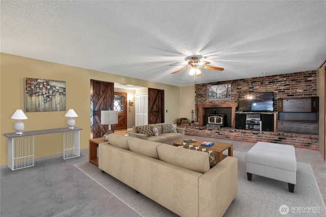 6934 43rd Loop SE, Lacey, WA 98503