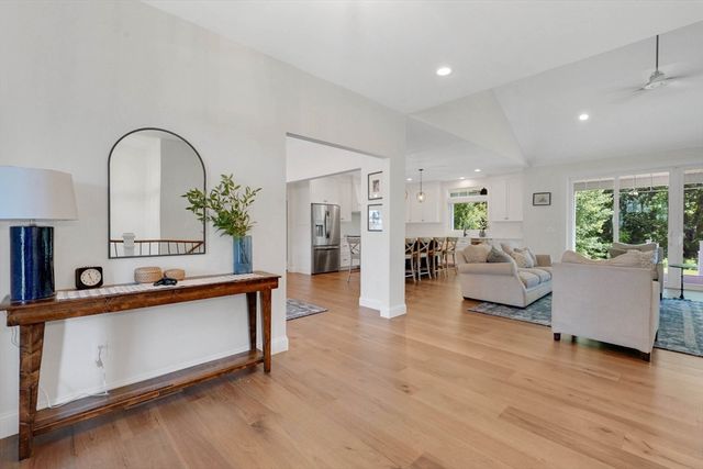 2 Turning Leaf Rd, Ludlow, MA 01056