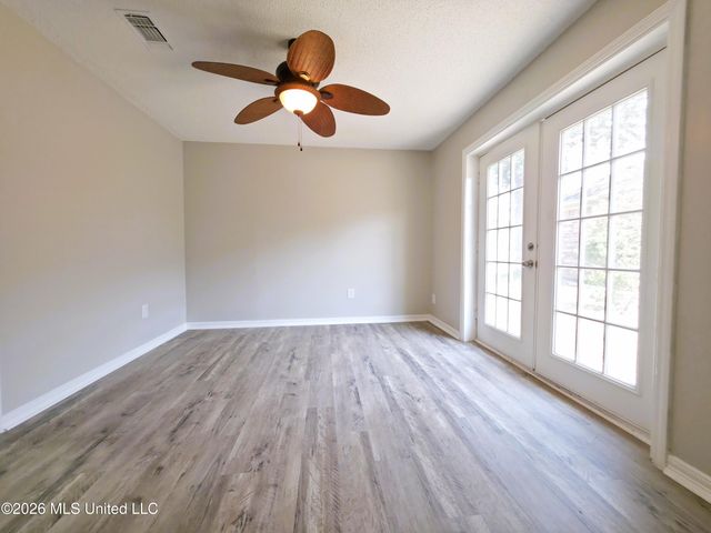 959 Mary Ruth Drive, Gulfport, MS 39507