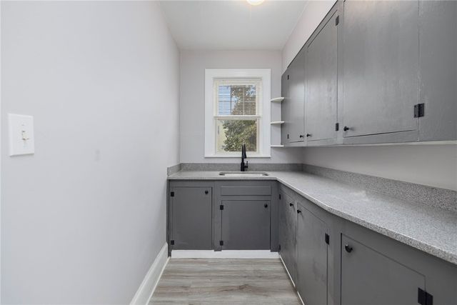 13 Chestnut Street, Cranston, RI 02910