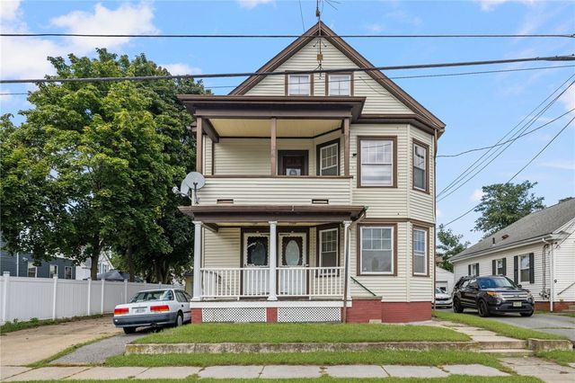 13 Chestnut Street, Cranston, RI 02910