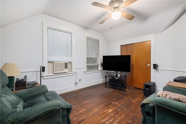 13 Chestnut Street, Cranston, RI 02910