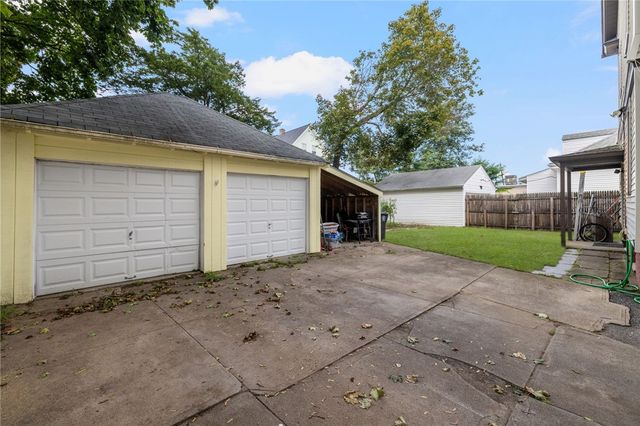 13 Chestnut Street, Cranston, RI 02910