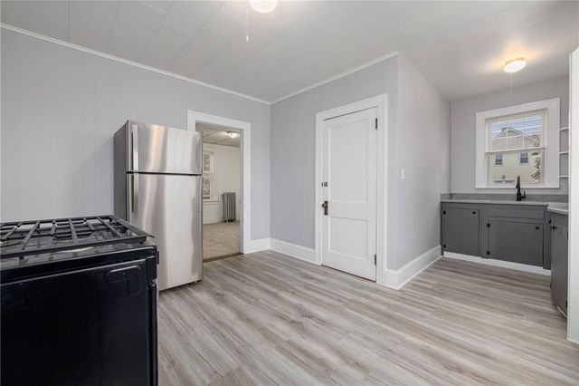 13 Chestnut Street, Cranston, RI 02910