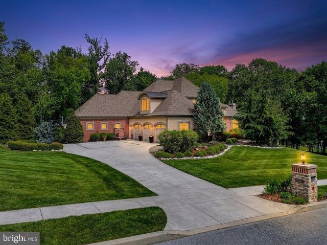 2411 KENSINGTON WAY, Harrisburg, PA 17112