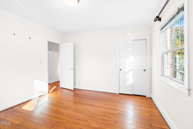 1021 Tarleton Avenue, Burlington, NC 27215