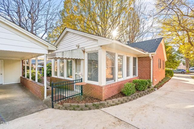 1021 Tarleton Avenue, Burlington, NC 27215