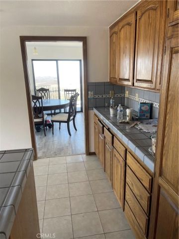 16102 E Avenue Y8, Llano, CA 93544