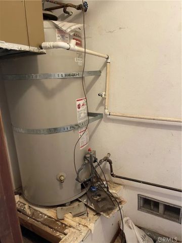 16102 E Avenue Y8, Llano, CA 93544