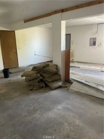 16102 E Avenue Y8, Llano, CA 93544