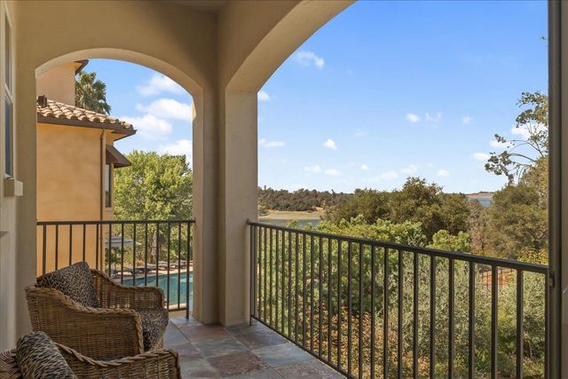 2156 Outrigger Dr, El Dorado Hills, CA 95762