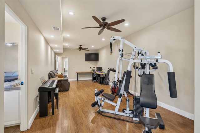 2156 Outrigger Dr, El Dorado Hills, CA 95762