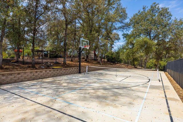 2156 Outrigger Dr, El Dorado Hills, CA 95762