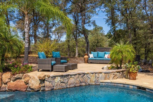 2156 Outrigger Dr, El Dorado Hills, CA 95762