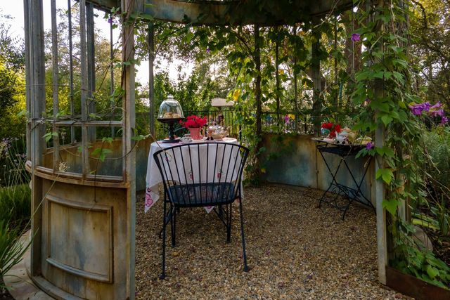 2156 Outrigger Dr, El Dorado Hills, CA 95762