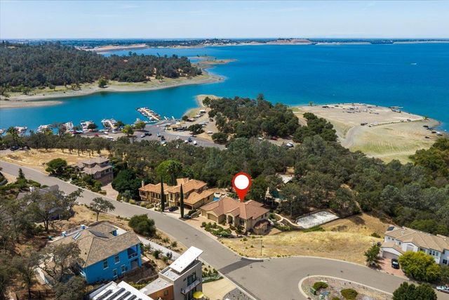 2156 Outrigger Dr, El Dorado Hills, CA 95762